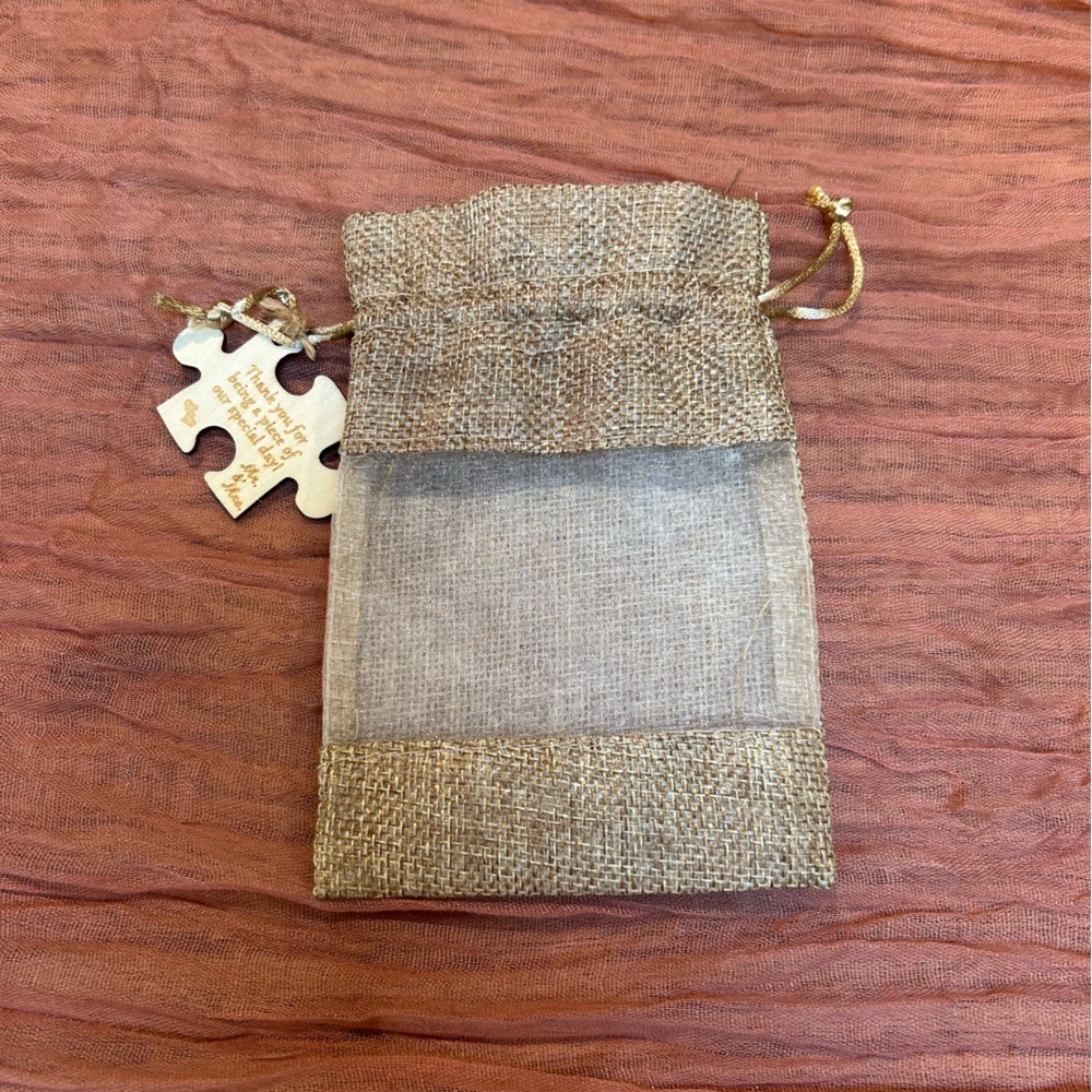 32 Burlap Drawstring Pouches